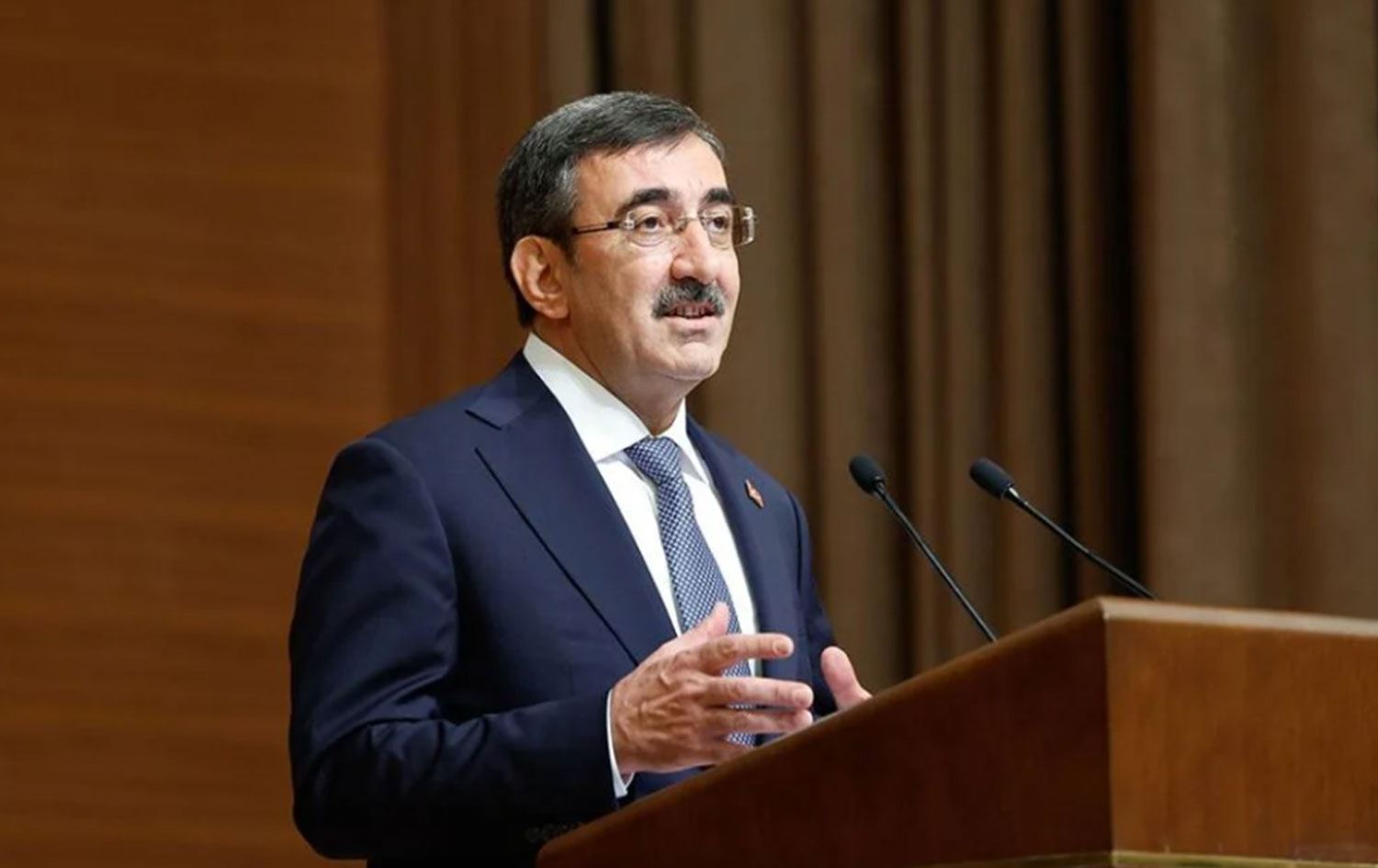 Eğitimcilere Şiddet Artık Tutuklama Sebebi Sayılacak Eğitimcilere Şiddet Artık Tutuklama Sebebi Sayılacak